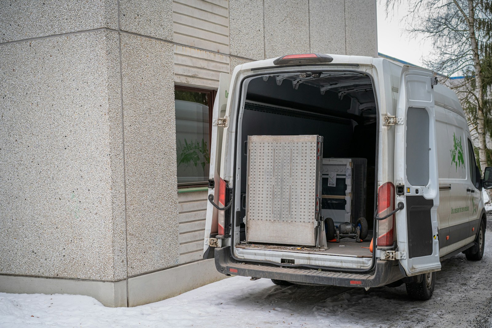 Local vs. Long Distance: How to Choose the Best Moving Company in NYC