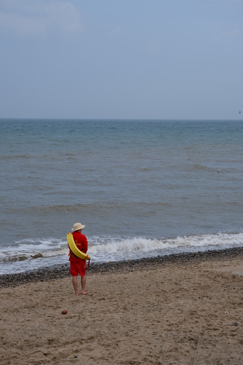 Mastering Beach Lifeguard Courses: The Essential UK Guide